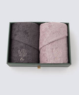 Gift set with 2 bath towels