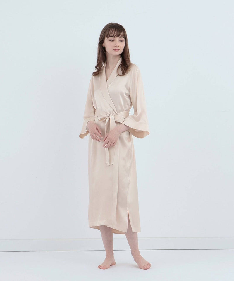 Silk Gown Pearl White - Foo Tokyo