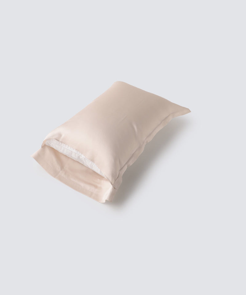 Silk Pillow Case Pearl White - Foo Tokyo