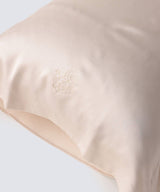 Silk Pillow Case Pearl White - Foo Tokyo